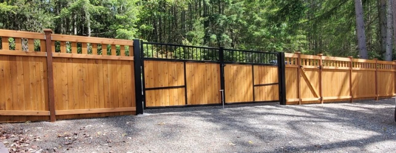 cedar-fencing-kirkland-style-1-1024x768