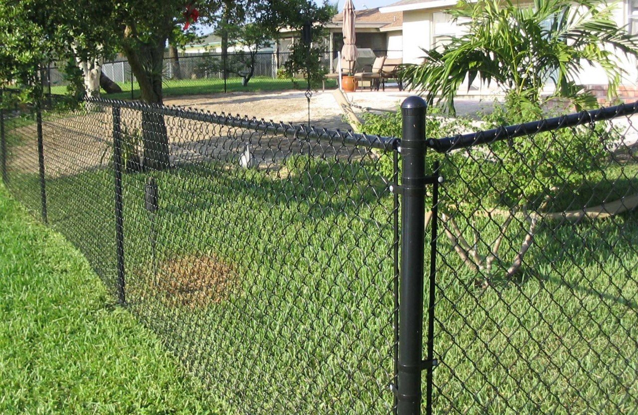 Chain link fencing local installation