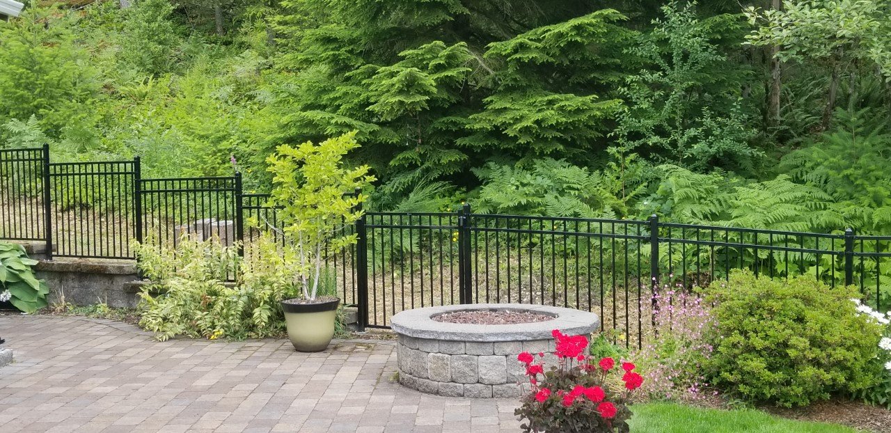 Iron fencing local installation