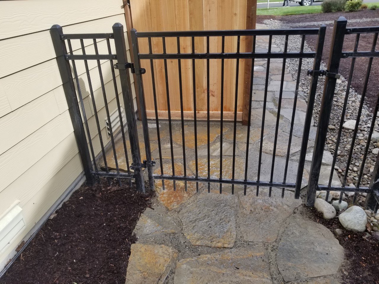 Iron fence installation Tacoma