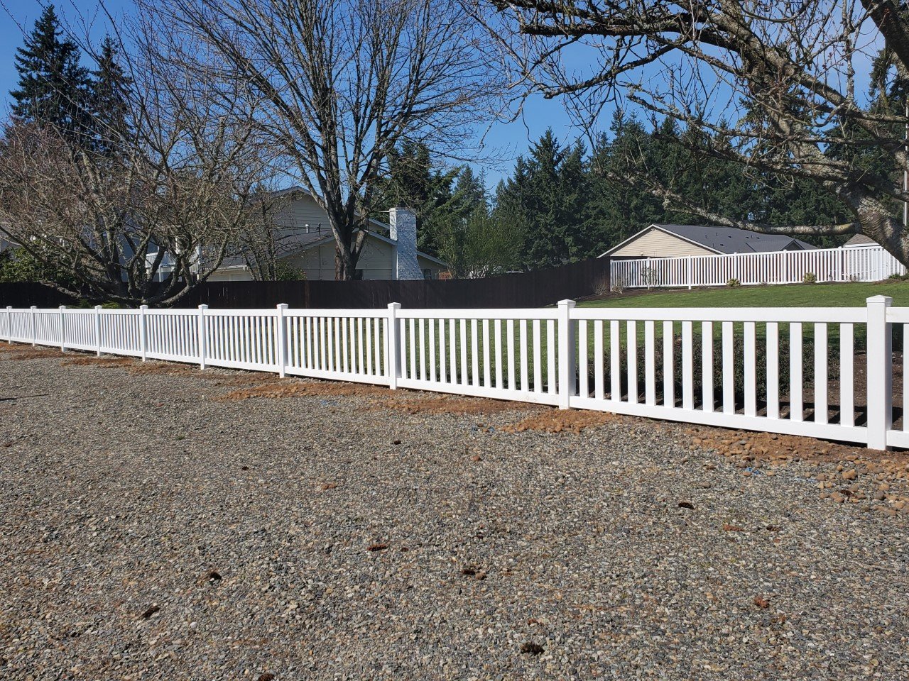 Vinyl fence contractor Tacoma