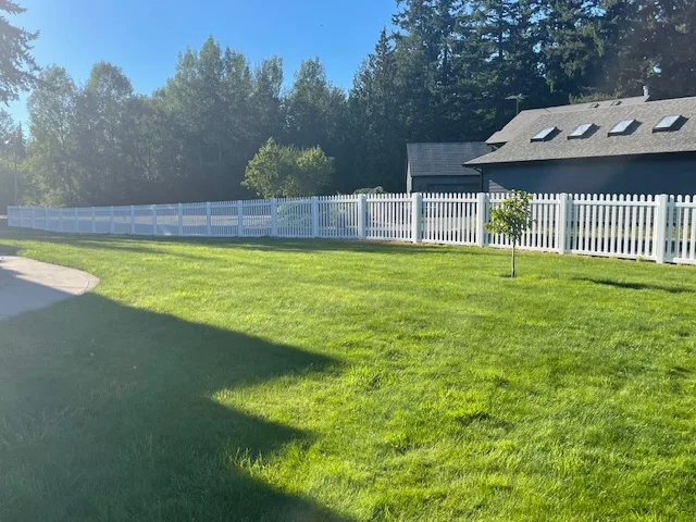 Vinyl fencing project
