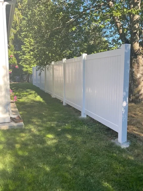 Vinyl fencing project