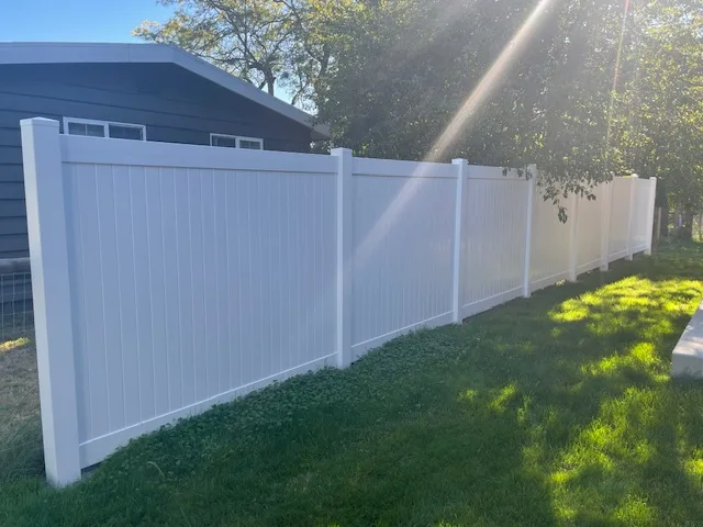 Vinyl fencing project